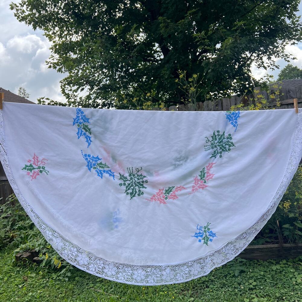 Vintage Hand Cross-Stitched Round Tablecloth 64” White Lace Trim Cottagecore